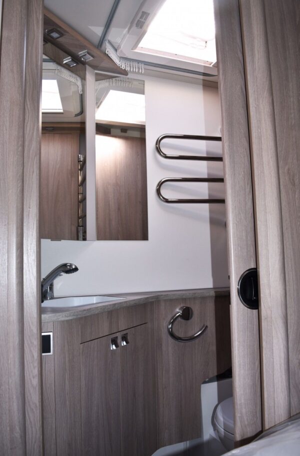 CARAVANE KABE ROYAL 520 XL – Image 11