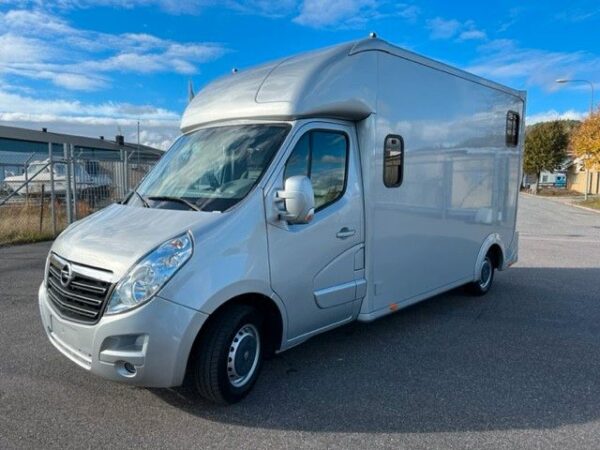 Camion Chevaux Opel Movano 136 Ch